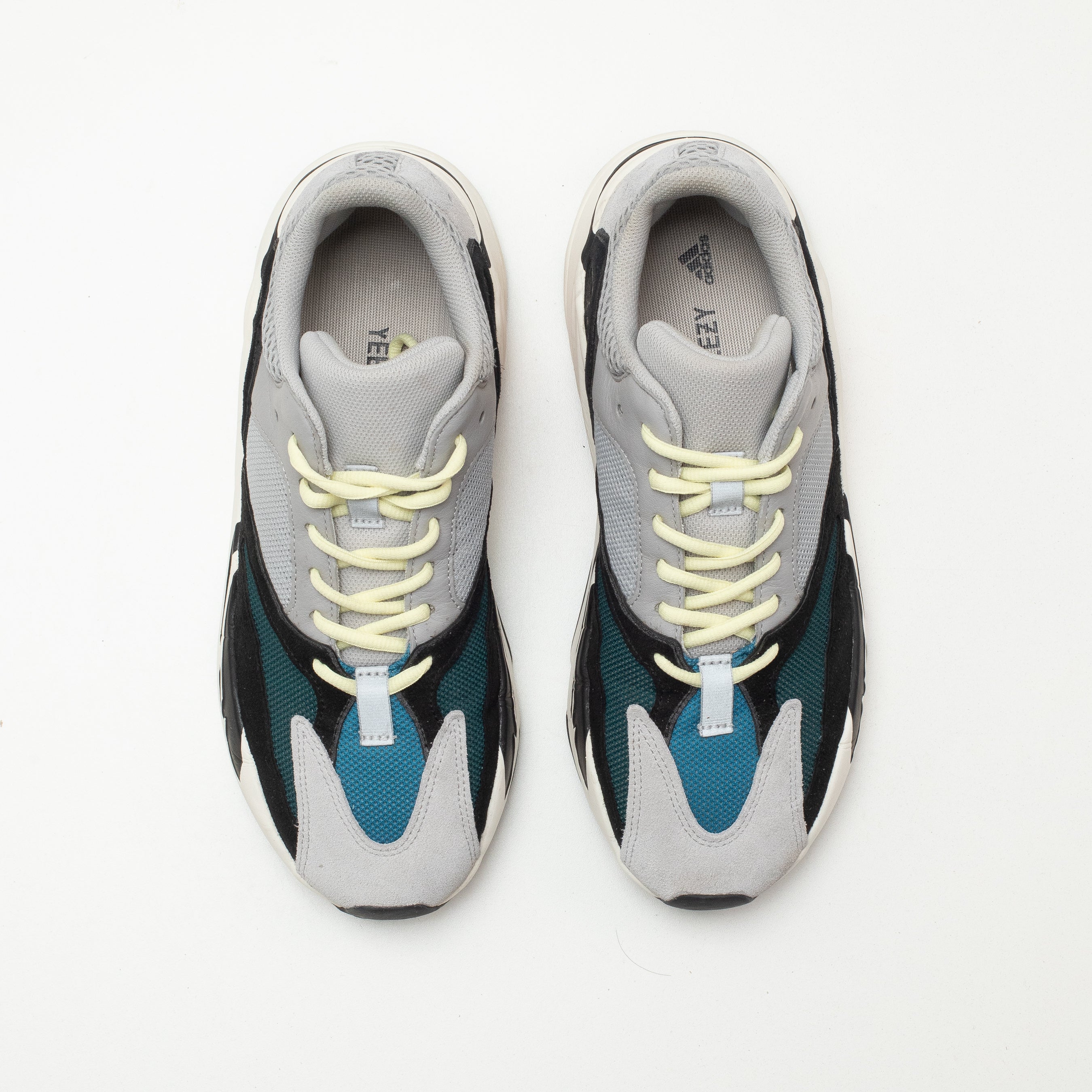 YEEZY BOOST 700 WAVE RUNNER [USED - SIZE 9.5]