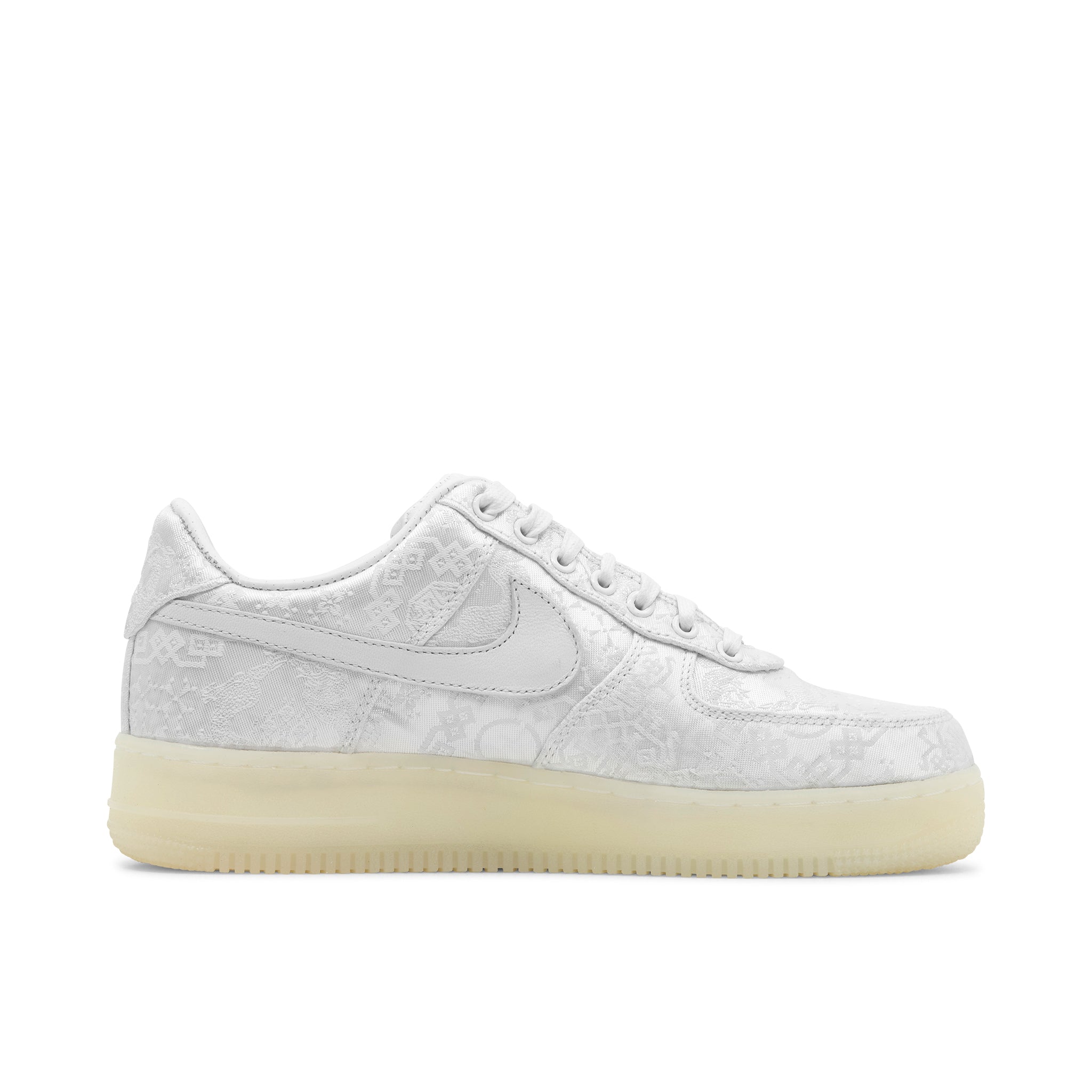 NIKE AIR FORCE 1 LOW CLOT 1WORLD