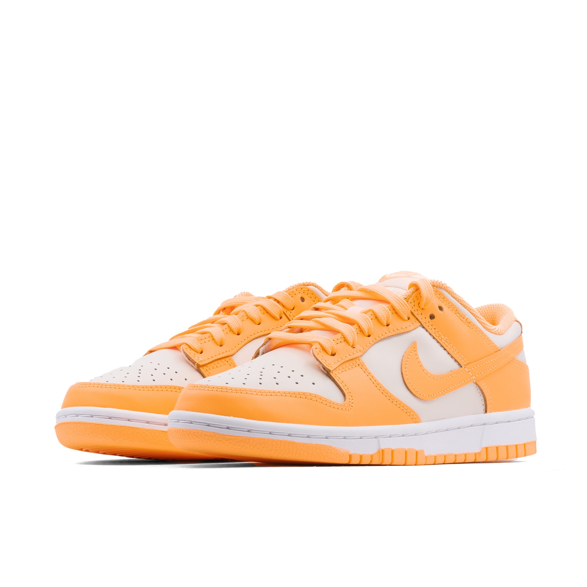 NIKE DUNK LOW WMNS 桃奶油色