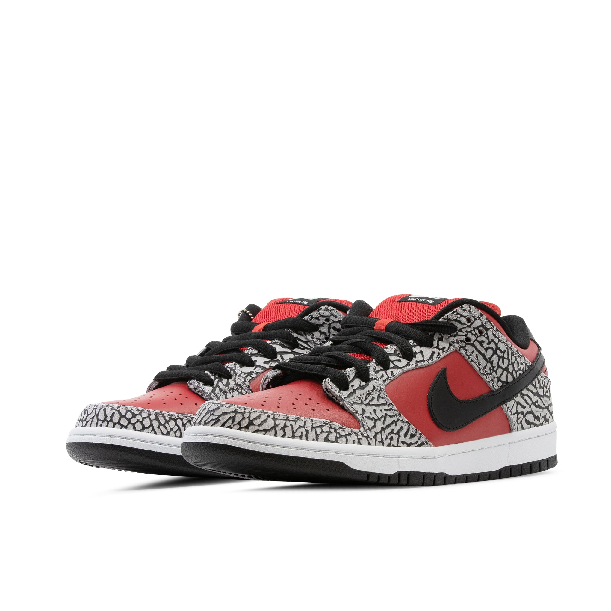 NIKE DUNK LOW SB SUPREME RED CEMENT